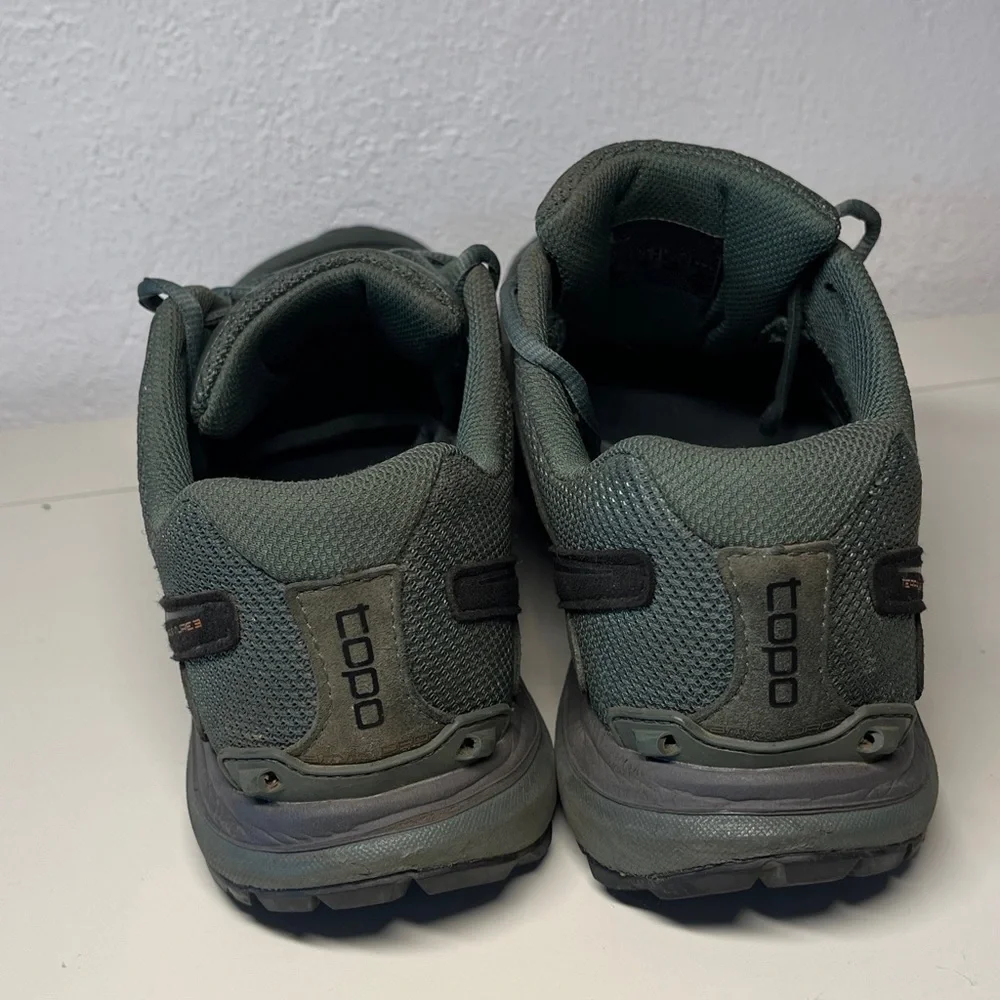 (48) Topo Terraventure 3 Trail Runners Athletic Green and Orange Running Shoes - Picture 3 of 4